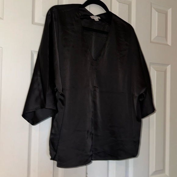 Gemma & Jane Black V neck flowy style silky 3/4 sleeve blouse Sz  M - Picture 5 of 14
